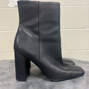 Steve Madden Black Heeled Boots